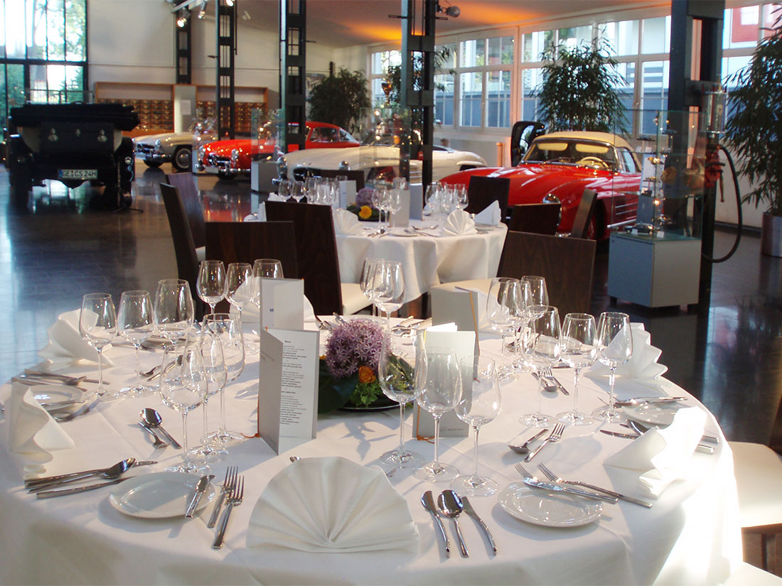 Porsche Gala by Sternath Marketing